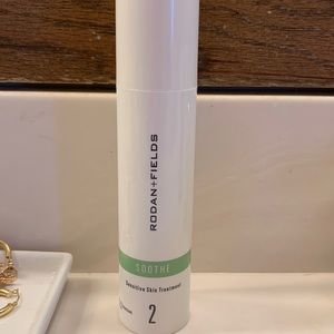 Rodan & Fields Soothe Sensitive Skin Treatment